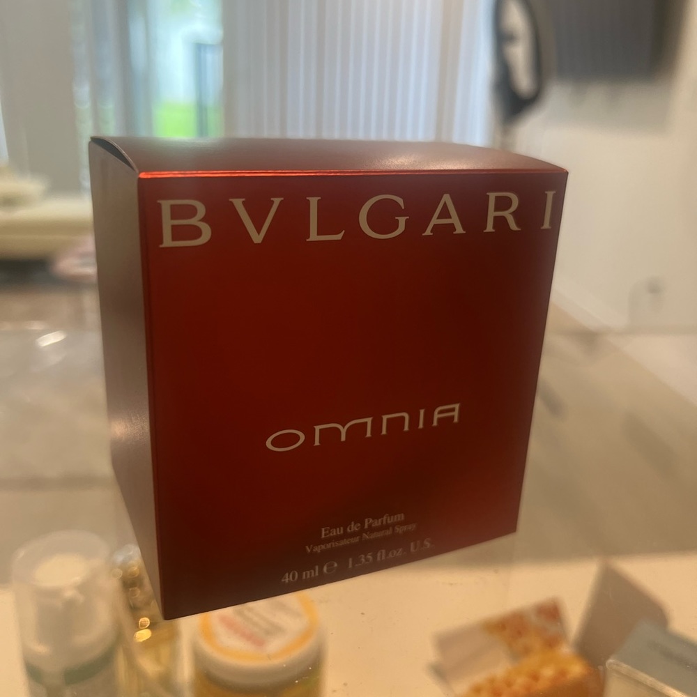 Omnia Bvlgari perfum
